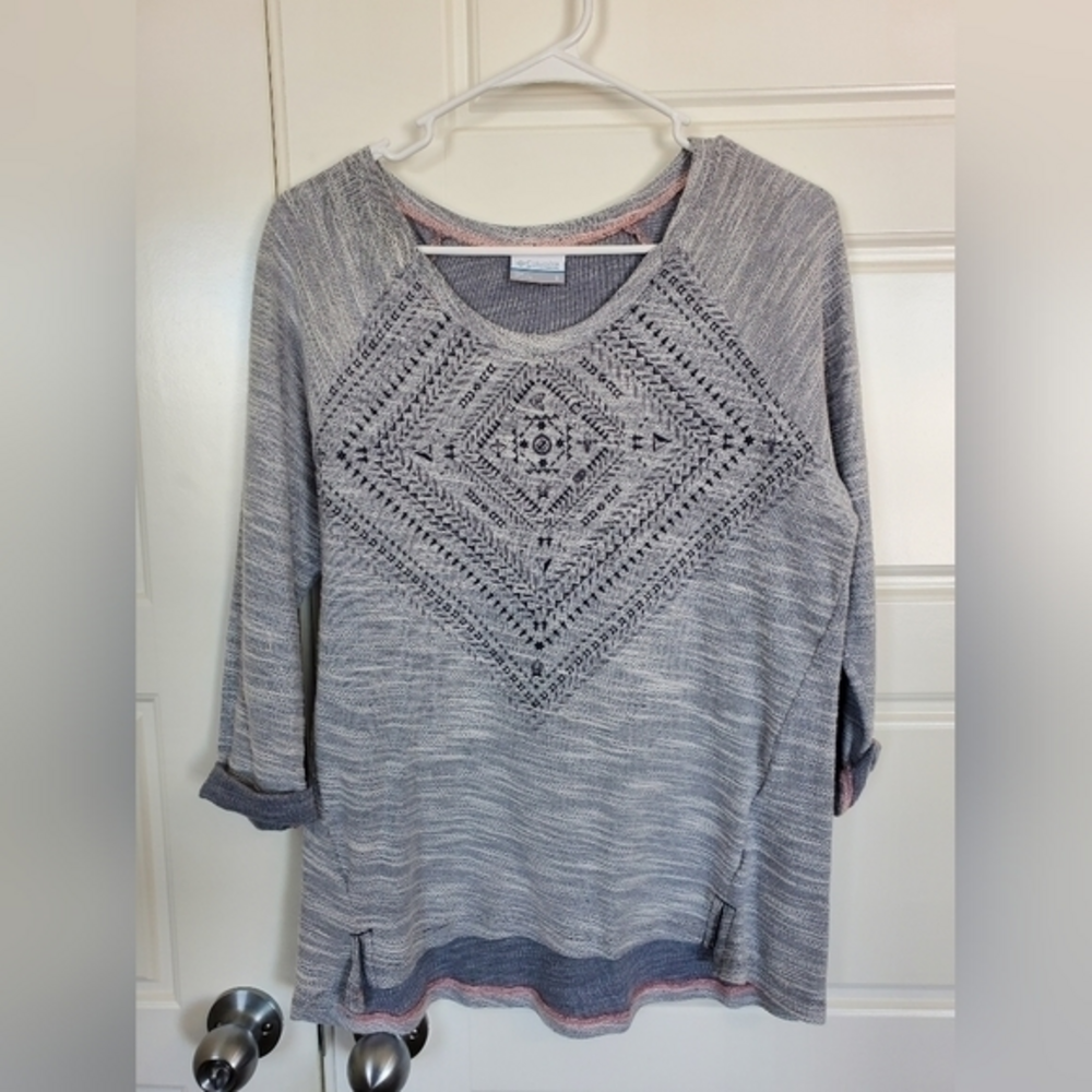 Columbia‎ top